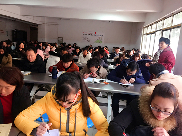南昌现代外国语学校(象湖校区) 把师德师风教育作为教师“第一课”