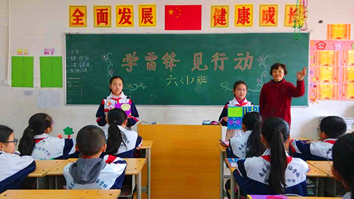 南昌现代外国语学校(象湖校区) 组织开展“寻找雷锋足迹 弘扬雷锋精神”主题教育月活动